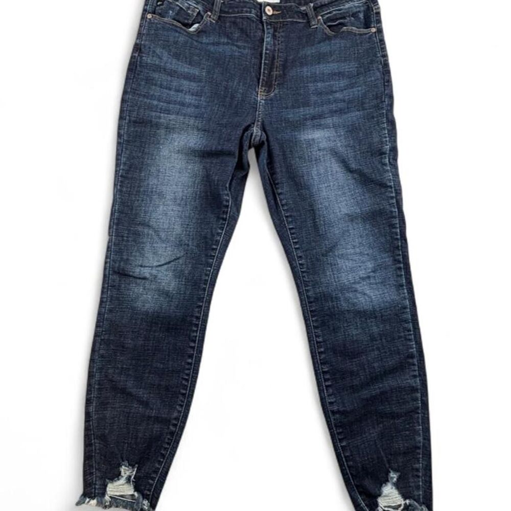 KanCan Distressed Blue Skinny Jeans Women’s XL Stretch Frayed Hem Ankle Denim